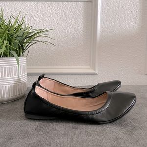 Universal Thread Everly Round Toe Ballet Flats